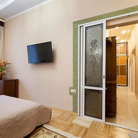 3х комнатная уютная в центре львова * Lemberg