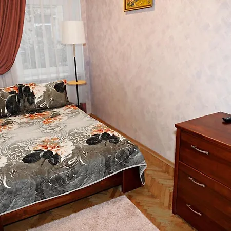 Apartment 3х комнатная уютная в центре львова *