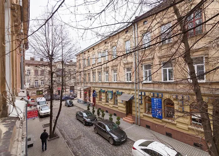 3х комнатная уютная в центре львова