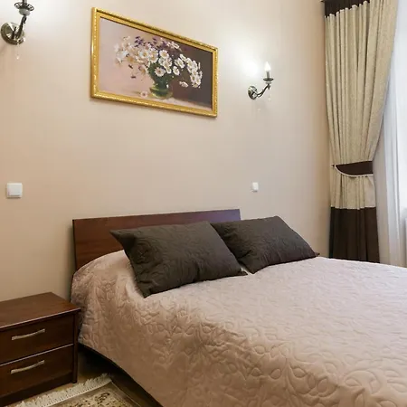 3х комнатная уютная в центре львова *